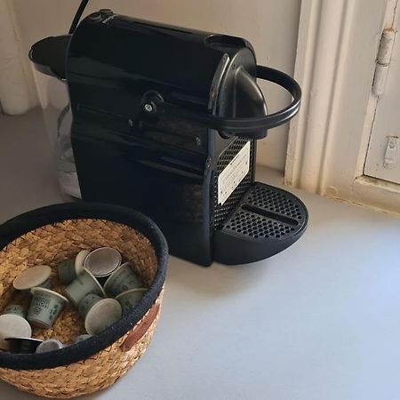 Beau Studio A 30M De La Plage / Beautiful Studio 30M From The Beach Trouville-sur-mer Exteriör bild